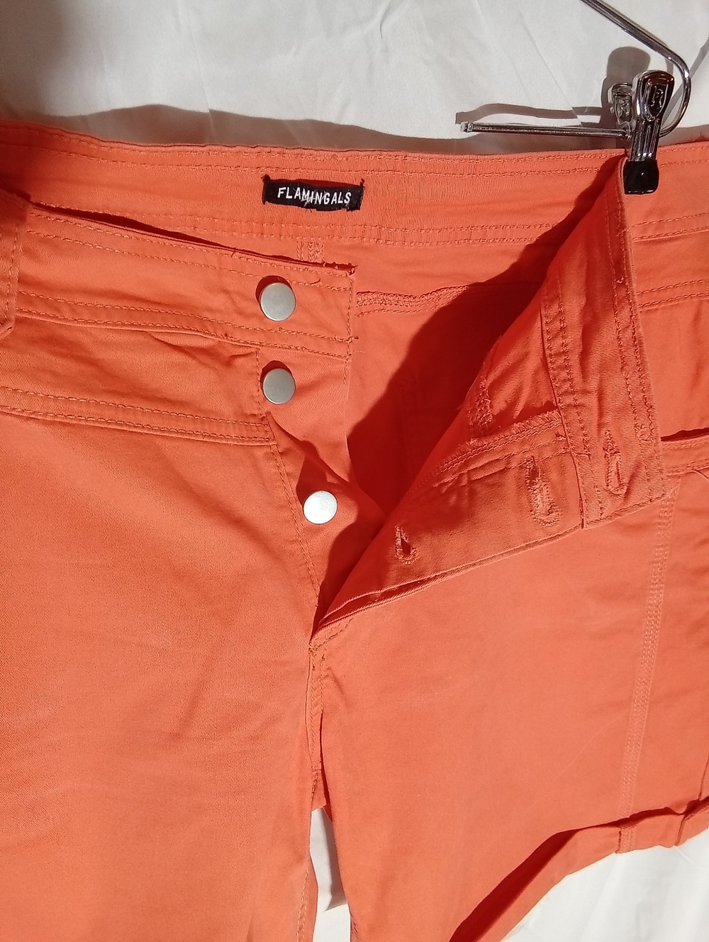 Flamingals Coral Roll-Cuff Women's Bermuda Shorts 2XL - Picture 5 of 5